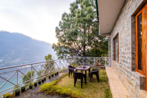 Waking Dream Cottage, 3bhk w view of Bhimtal Lake by Roamhome
